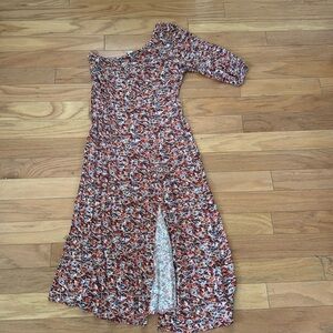 American Eagle | One-Shoulder Floral Dress | Slit | size M
